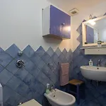 Guesthost - Sirene Seaview With Balcony Apartment