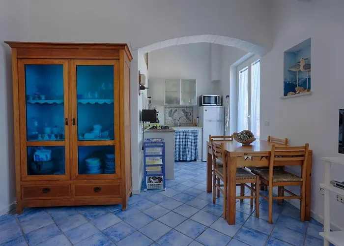 Apartment Guesthost - Sirene Seaview With Balcony