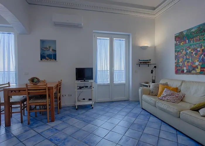 Guesthost - Sirene Seaview With Balcony Apartment Trapani
