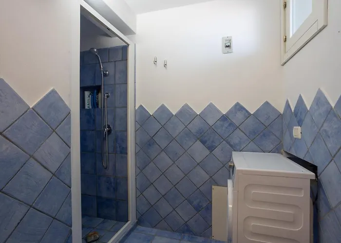 Guesthost - Sirene Seaview With Balcony